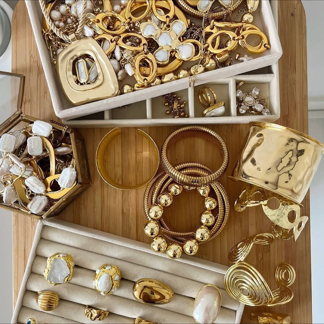 Gold jewelry