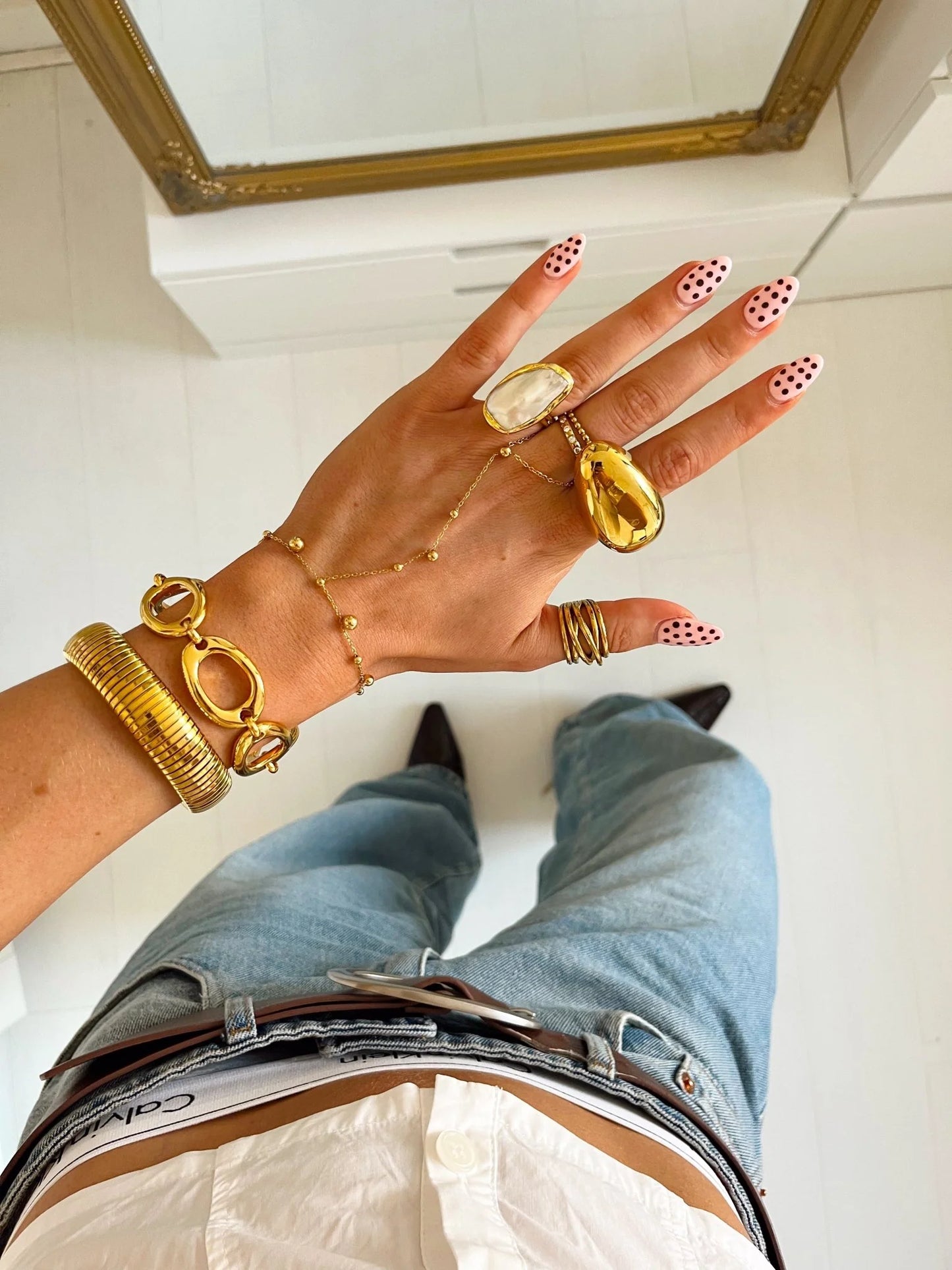 SALLY BANGLE