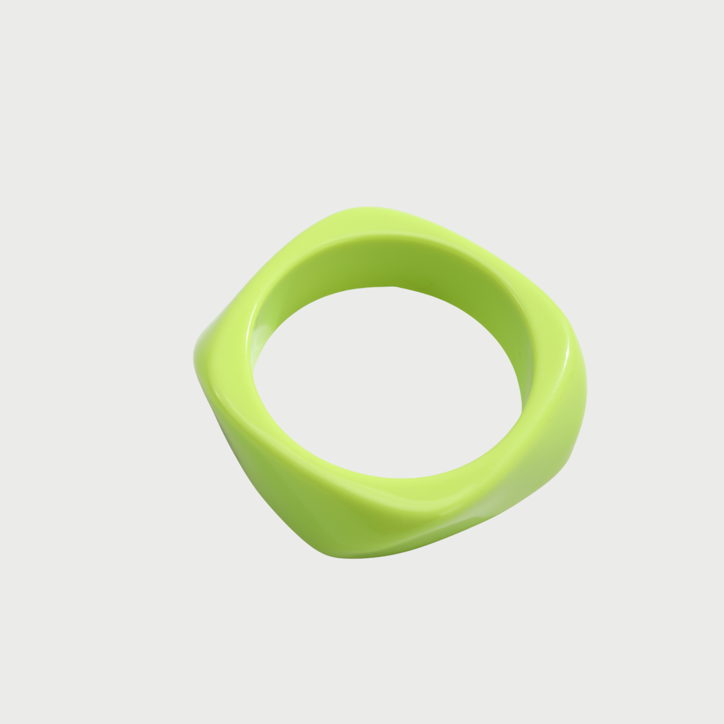 BANGLE BRACELET