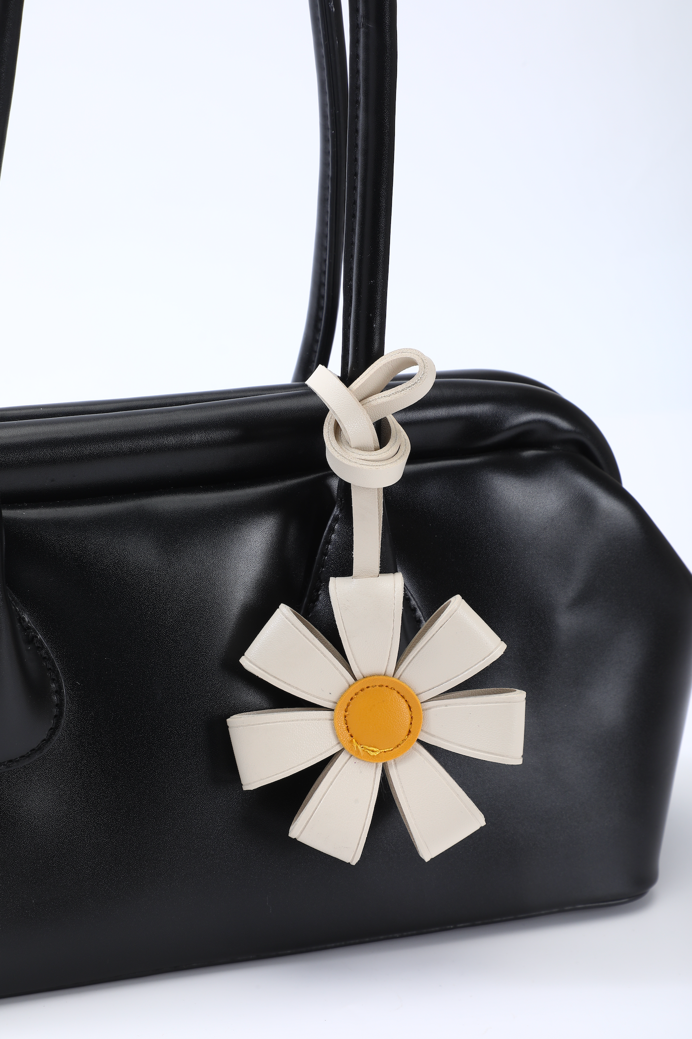 FLOWER CHARM